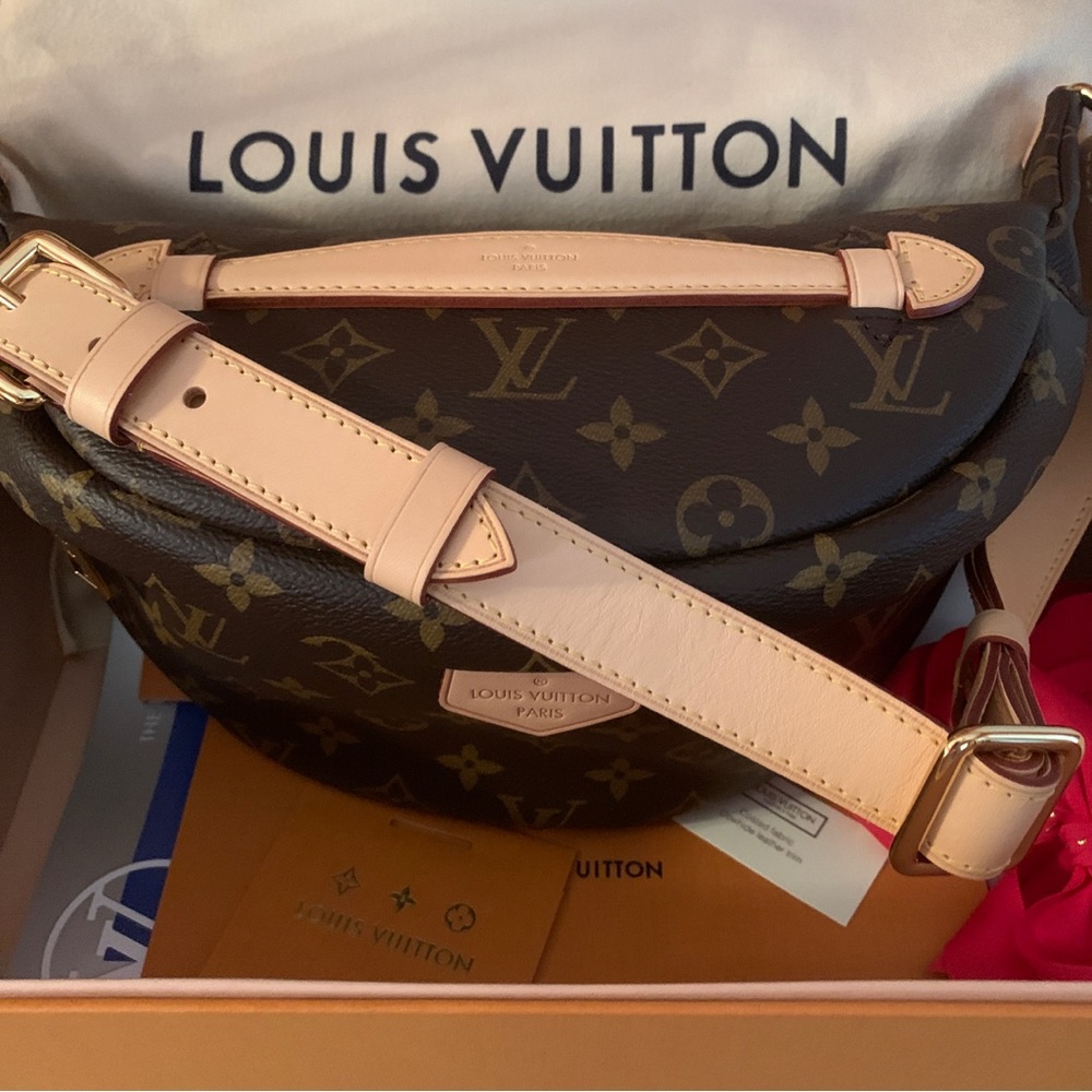 LOUIS VUITTON MONOGRAM BUMBAG NWT